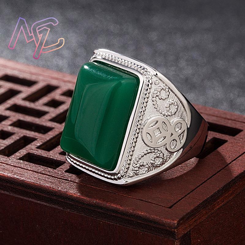 Anelli di giada naturale verde - Vintage Fashion Design recensione e prezzo