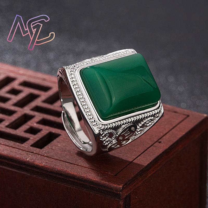 Anelli di giada naturale verde - Vintage Fashion Design recensione e prezzo