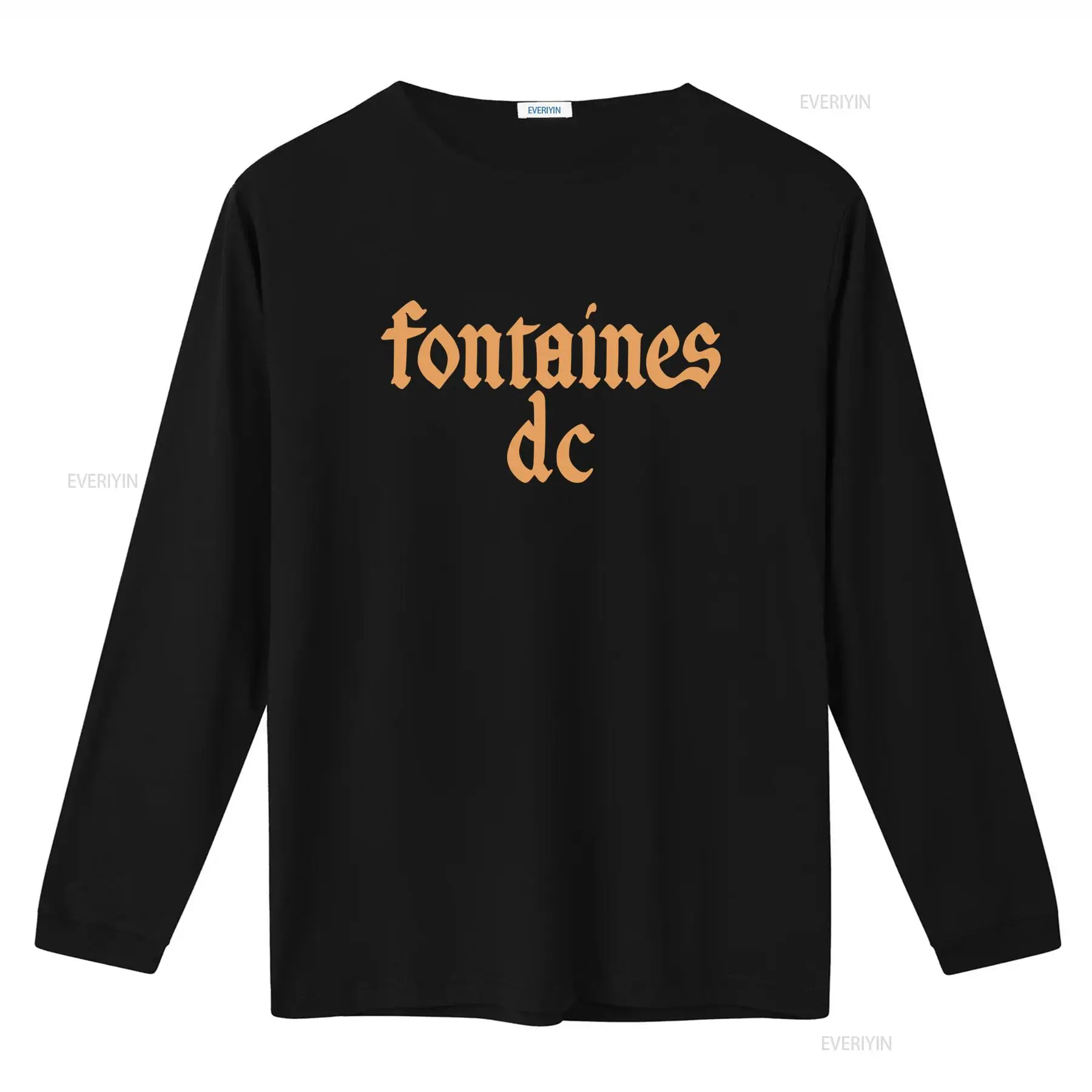 T-shirt nera 'Gothic Logo' dei - Vintage Flannel Shirt recensione e prezzo