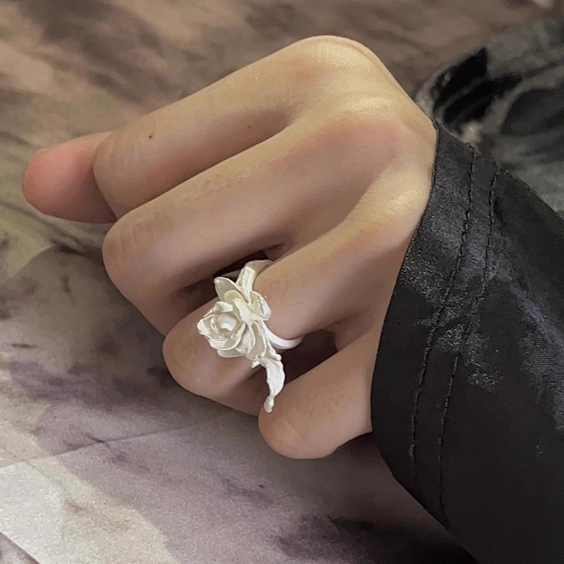 Anello fiore alla moda, access - Vintage Fashion Buyer recensione e prezzo