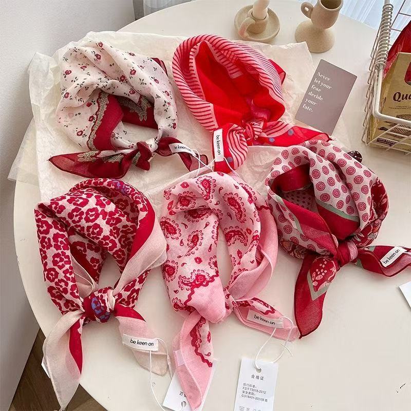 Sciarpa di seta decorativa art - Fashion Y Vintage recensione e prezzo